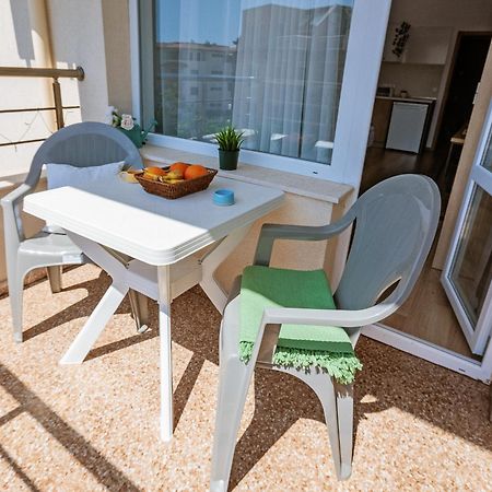 Flora Studios Sarafovo Μπουργκάς Εξωτερικό φωτογραφία