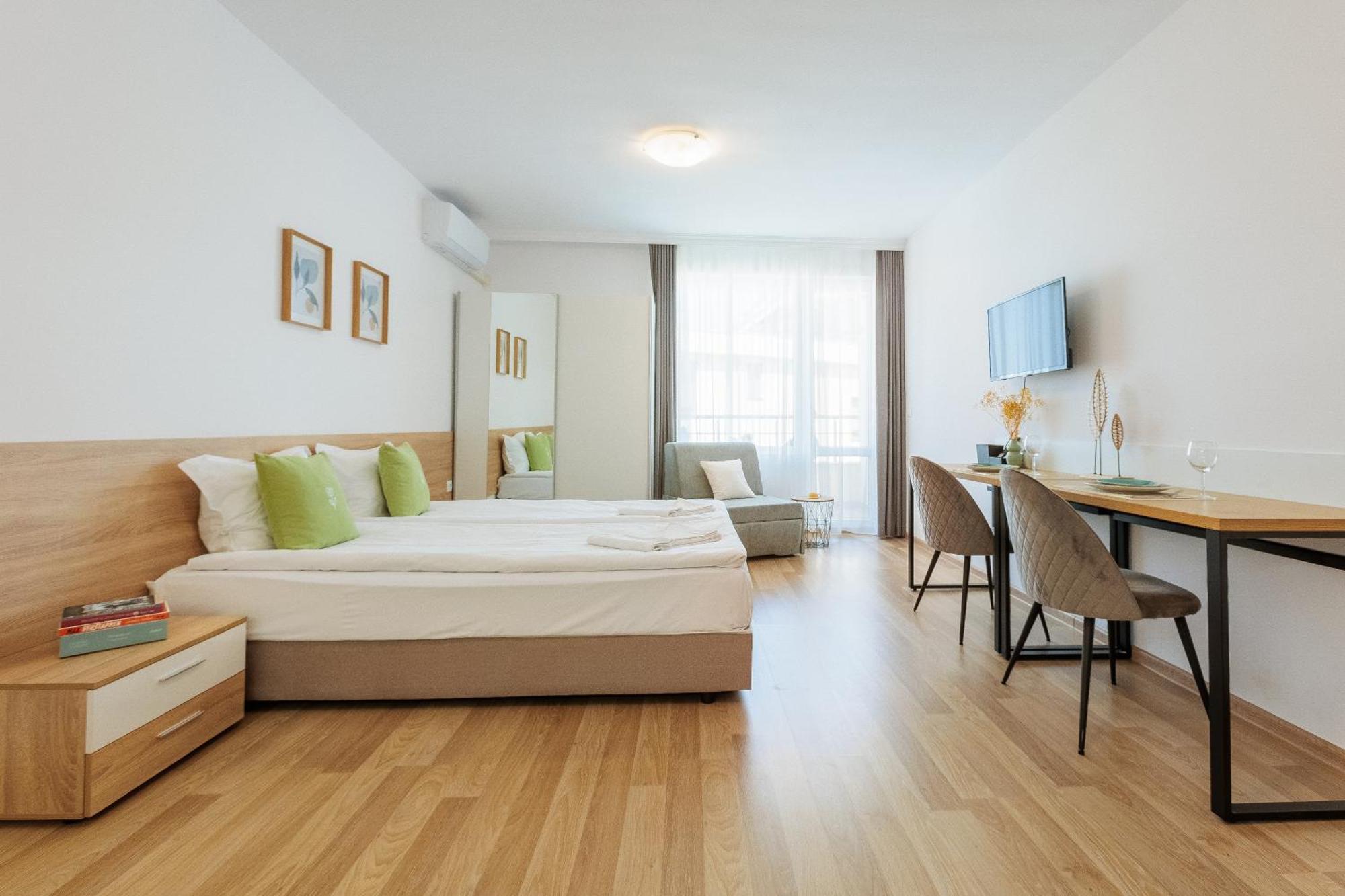 Flora Studios Sarafovo Μπουργκάς Εξωτερικό φωτογραφία